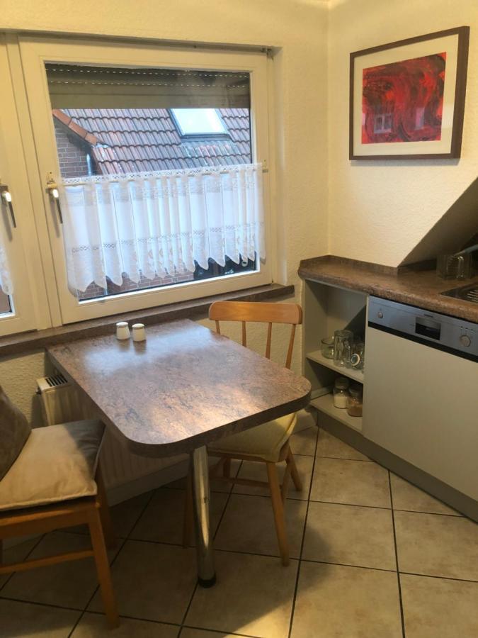 4 Zimmerwohnung Zentrale Lage Wendeburg Buitenkant foto