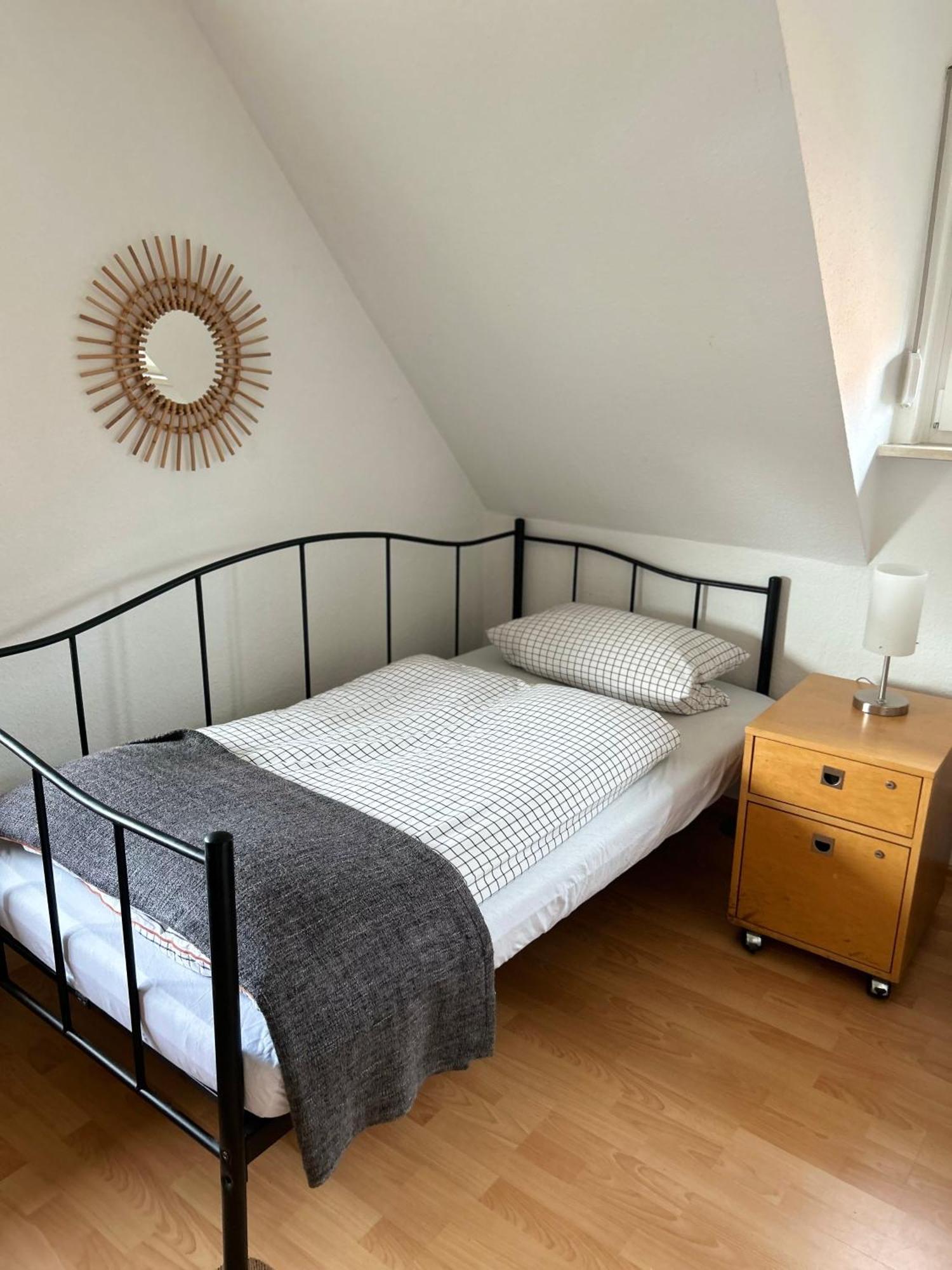 4 Zimmerwohnung Zentrale Lage Wendeburg Buitenkant foto