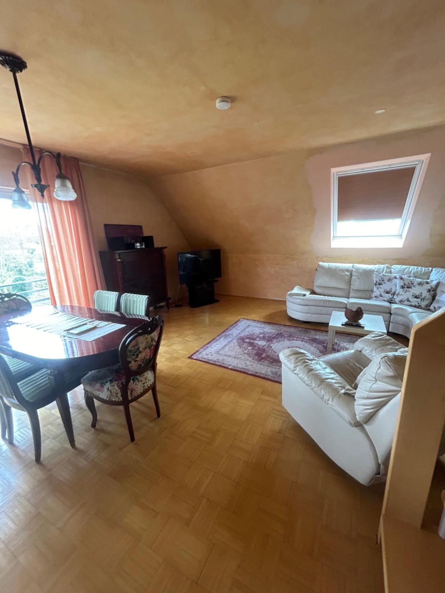 4 Zimmerwohnung Zentrale Lage Wendeburg Buitenkant foto