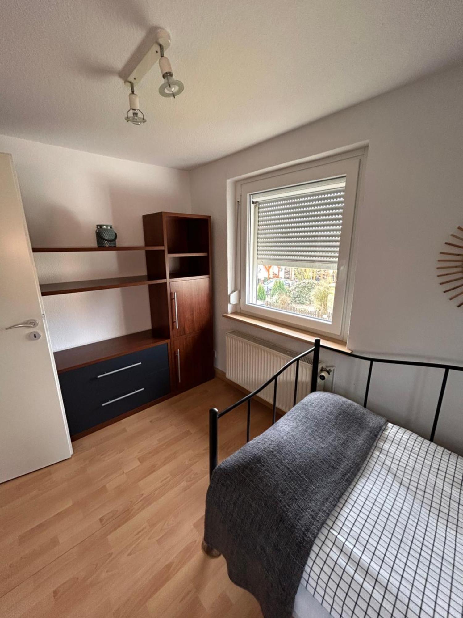 4 Zimmerwohnung Zentrale Lage Wendeburg Buitenkant foto